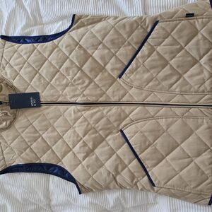 Crown & Ivy Tan Quilted Vest with Navy Trim